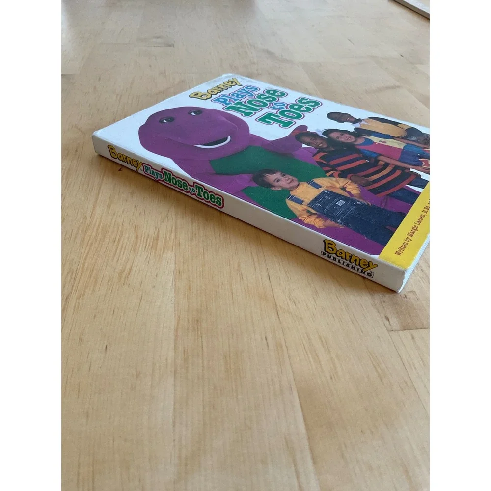 Vintage 1996 Barney Plays Nose to Toes Board Book Childrens Educational 99636